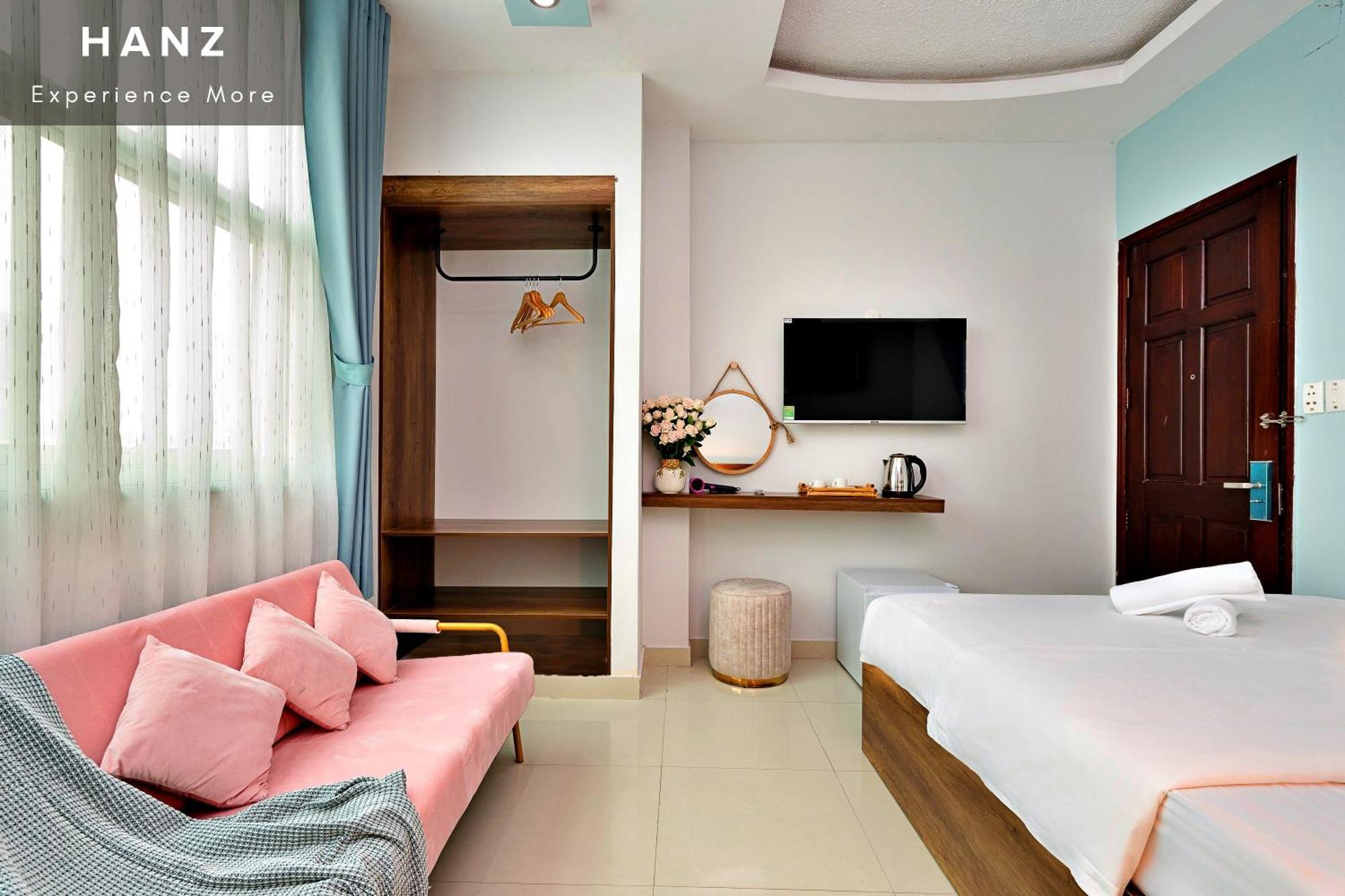 Hanz 137 Vivianne Hotel *