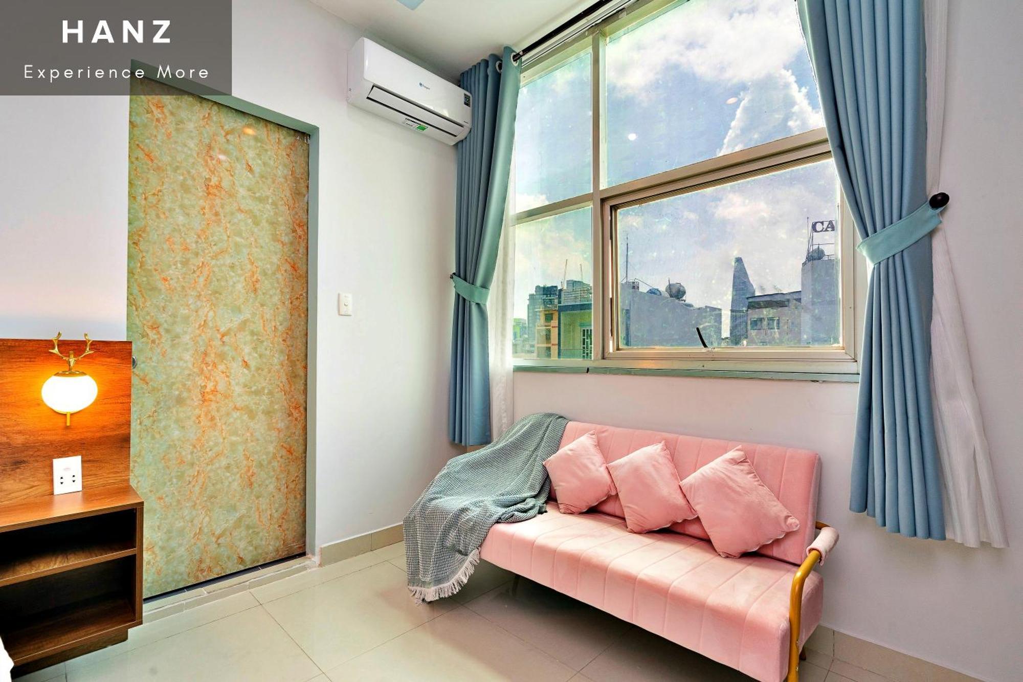 Hanz 137 Vivianne Hotel *